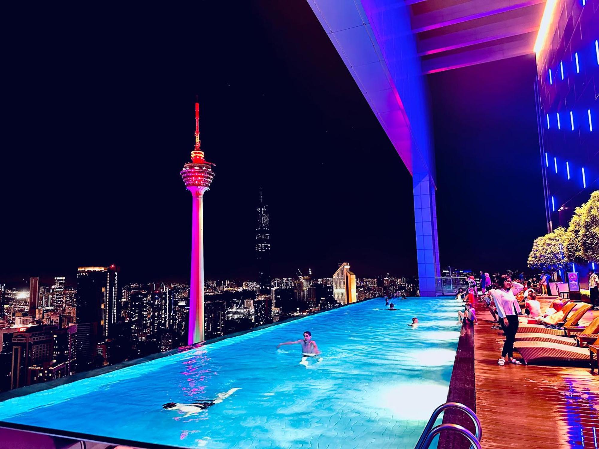 Platinum Klcc By Neptune House Куала-Лумпур Экстерьер фото