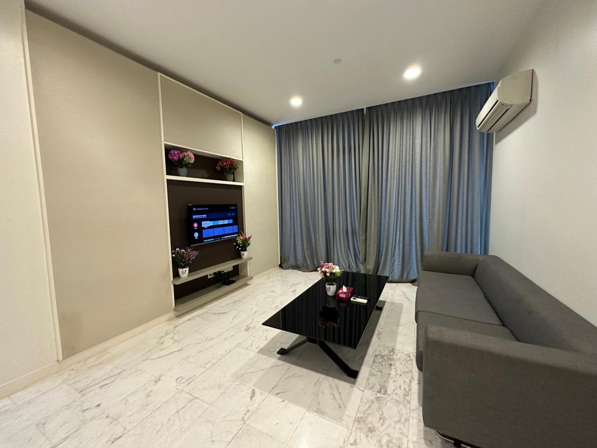 Platinum Klcc By Neptune House Куала-Лумпур Экстерьер фото